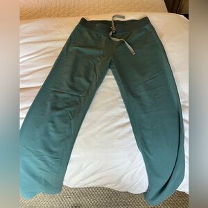 Figs Livingston Basic Scrub Pants